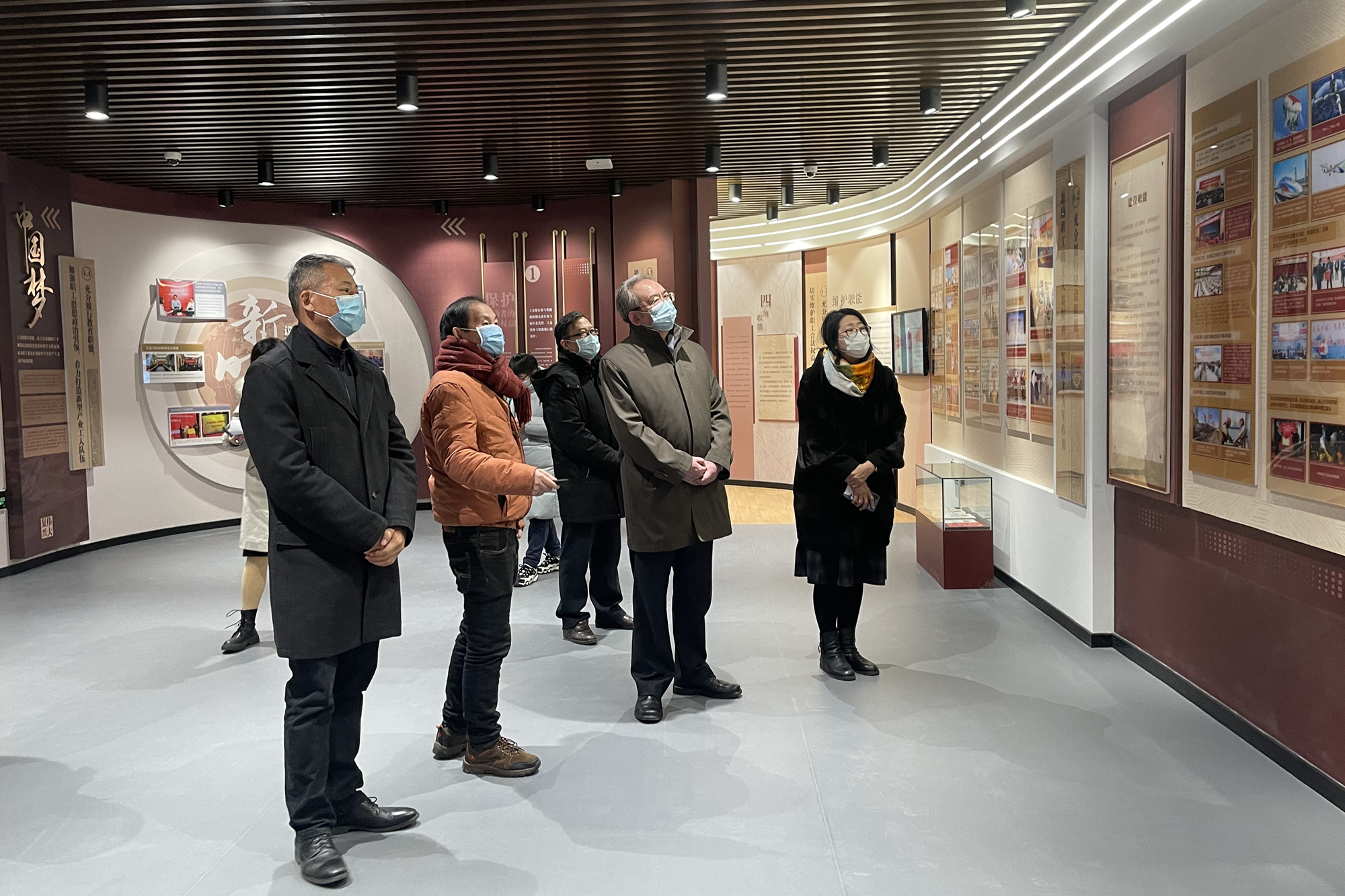 学校领导第二次调研 “走进中国工会”陈列馆建设工作