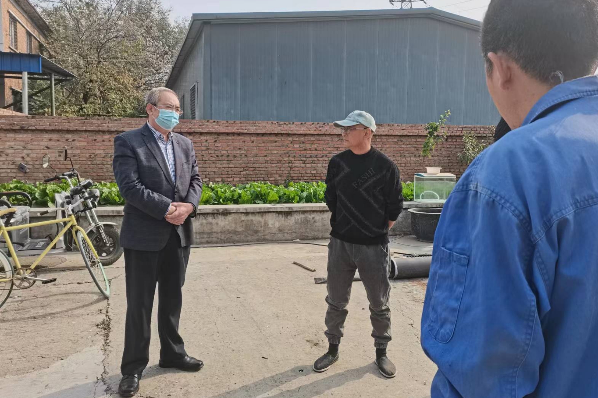 傅德印校长在涿州校区检查在建工程项目进展和安全生产工作