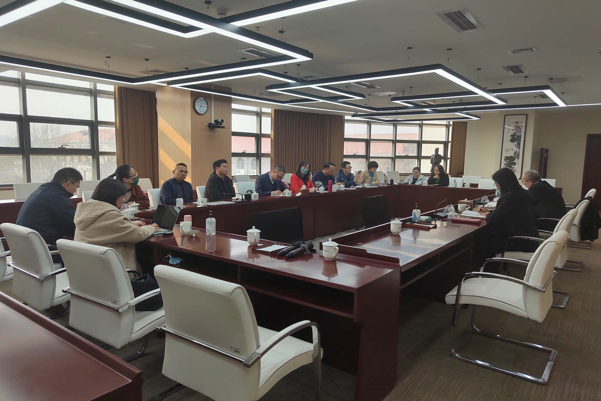 傅德印校长参加经济管理学院研究生教育交流会