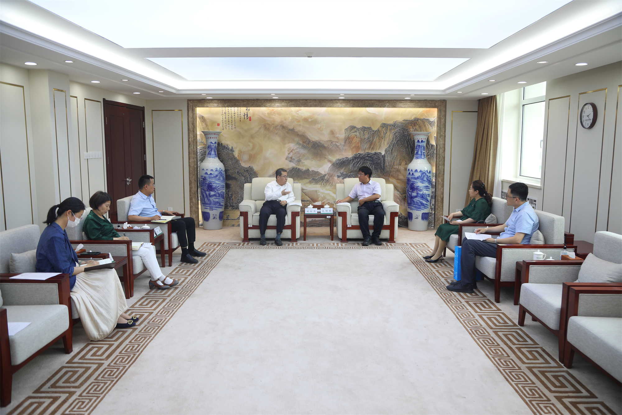 山西农业大学孔照胜副校长一行来校交流座谈