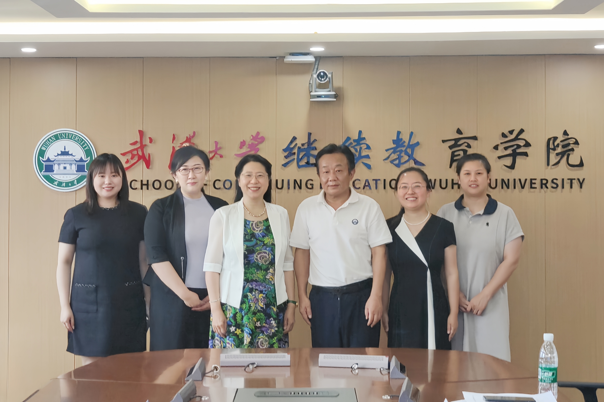 刘丽红副校长带队赴武汉开展调研