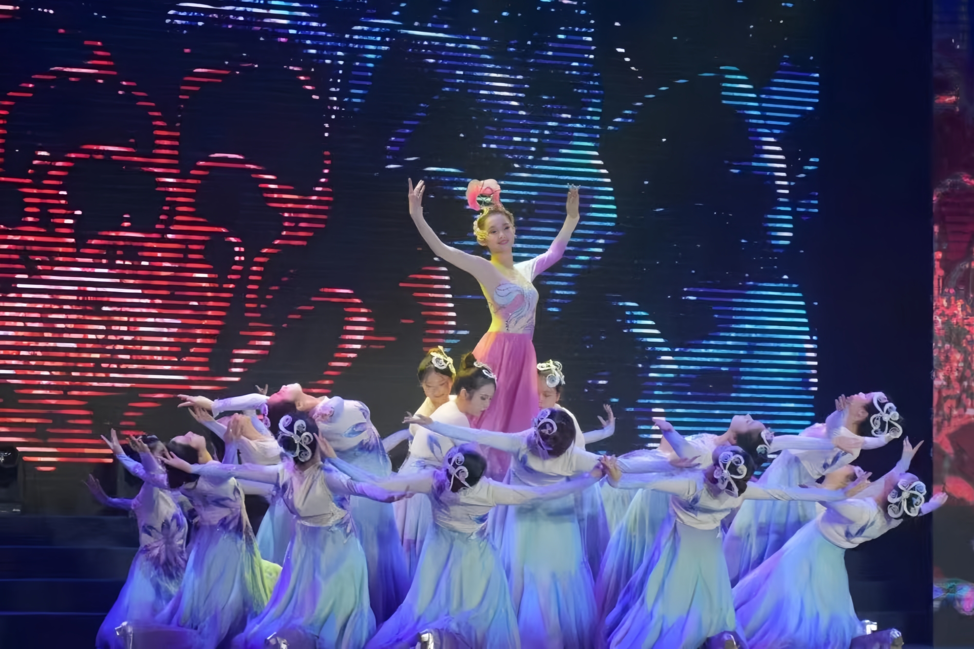 美育之花绽放校园  育人之路芬芳致远 ——中国劳动关系学院美育工作纪实