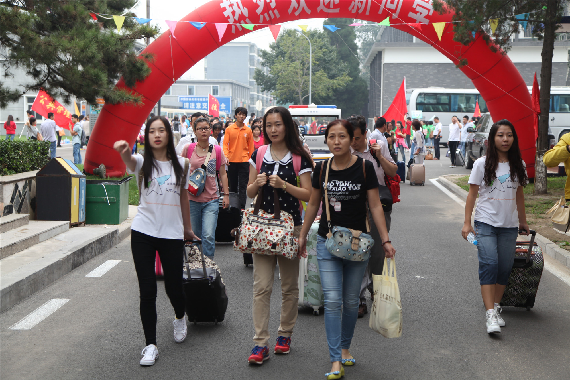 我校2014年迎新工作圆满完成