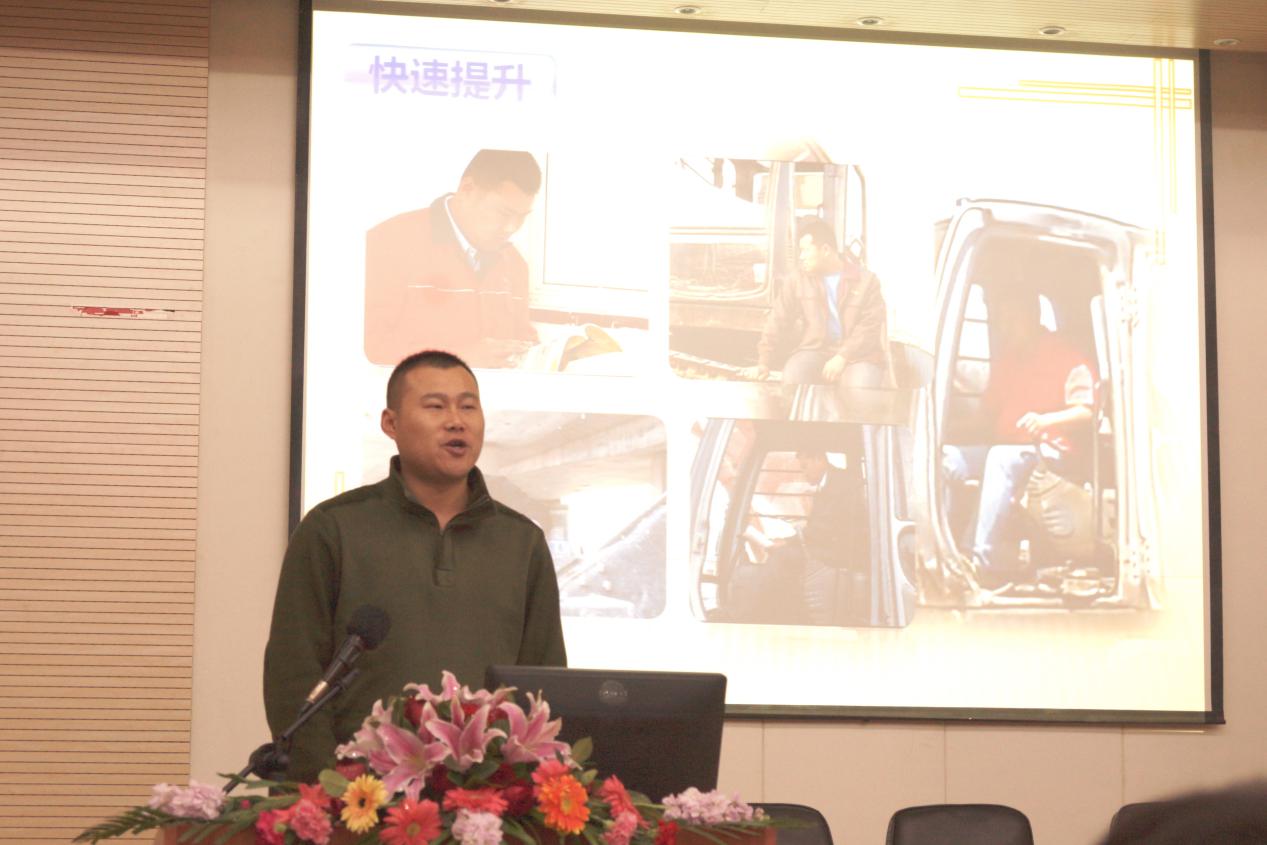 弘扬劳模精神 培育和践行社会主义核心价值观