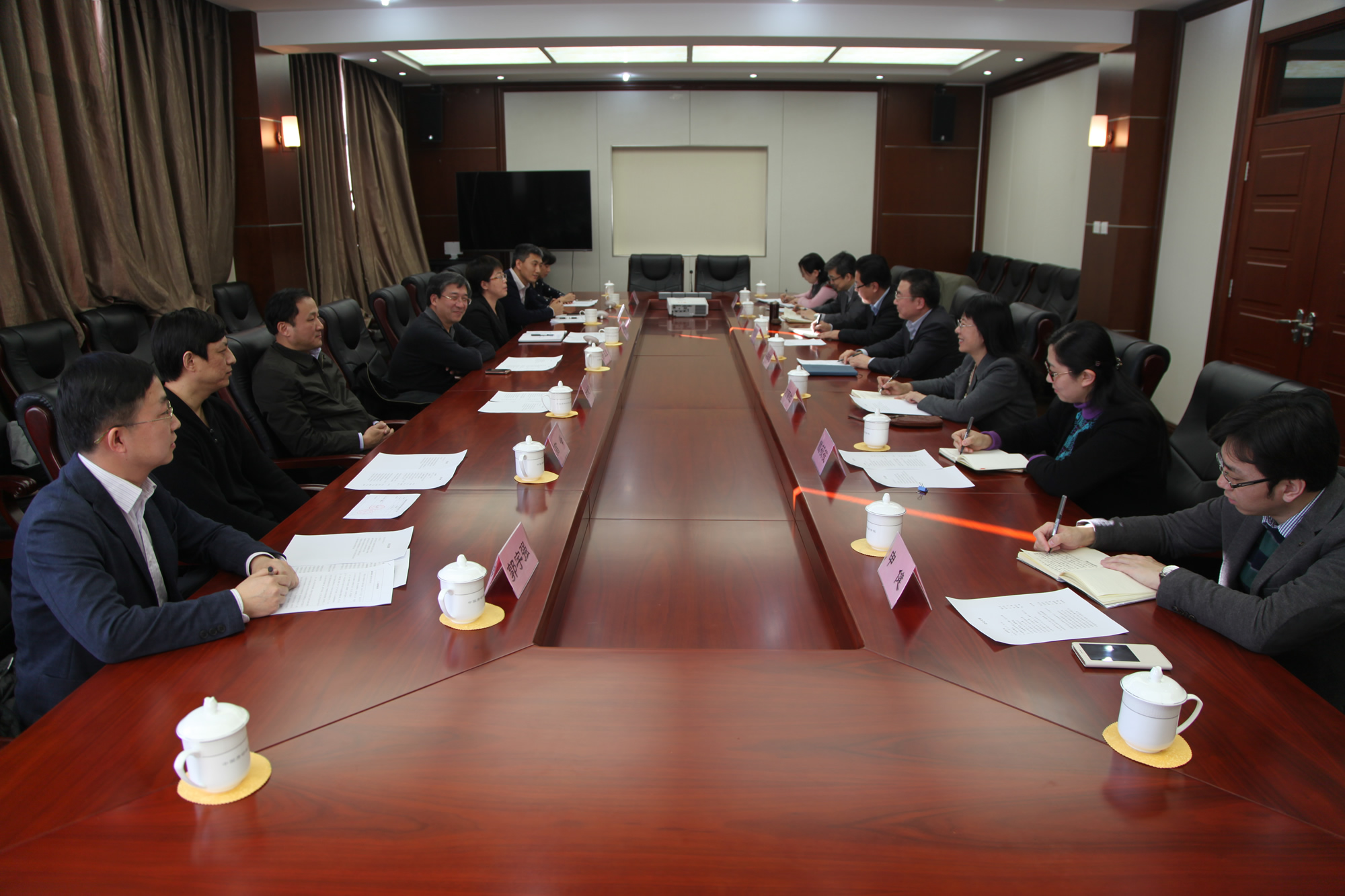 郭宇强同志在北京市直机关工会挂职期满回校