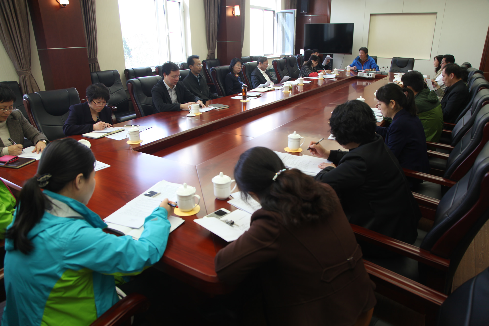 我校召开体育委员会第二届第八次全体理事会