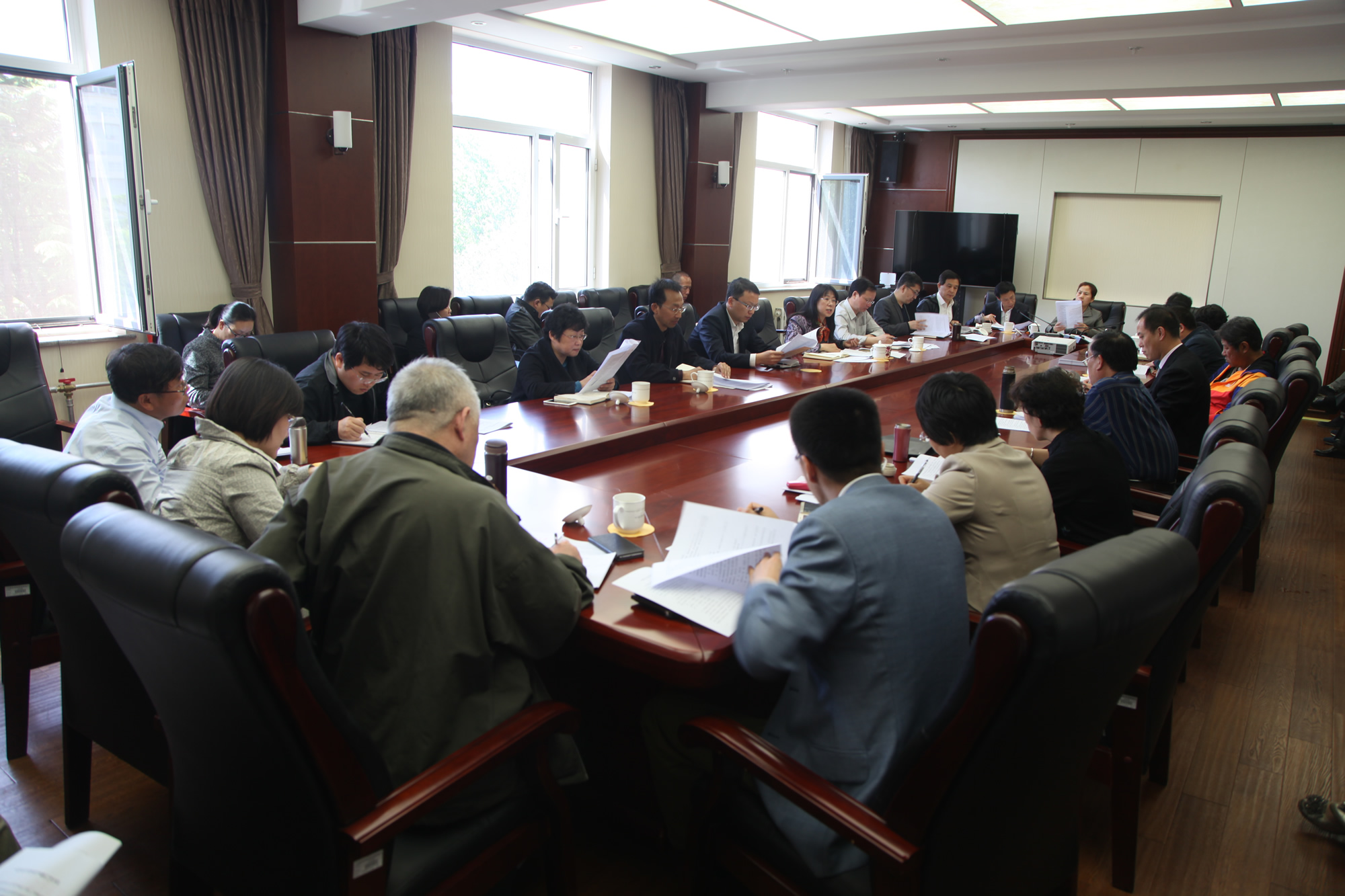 我校召开资产清查工作动员会