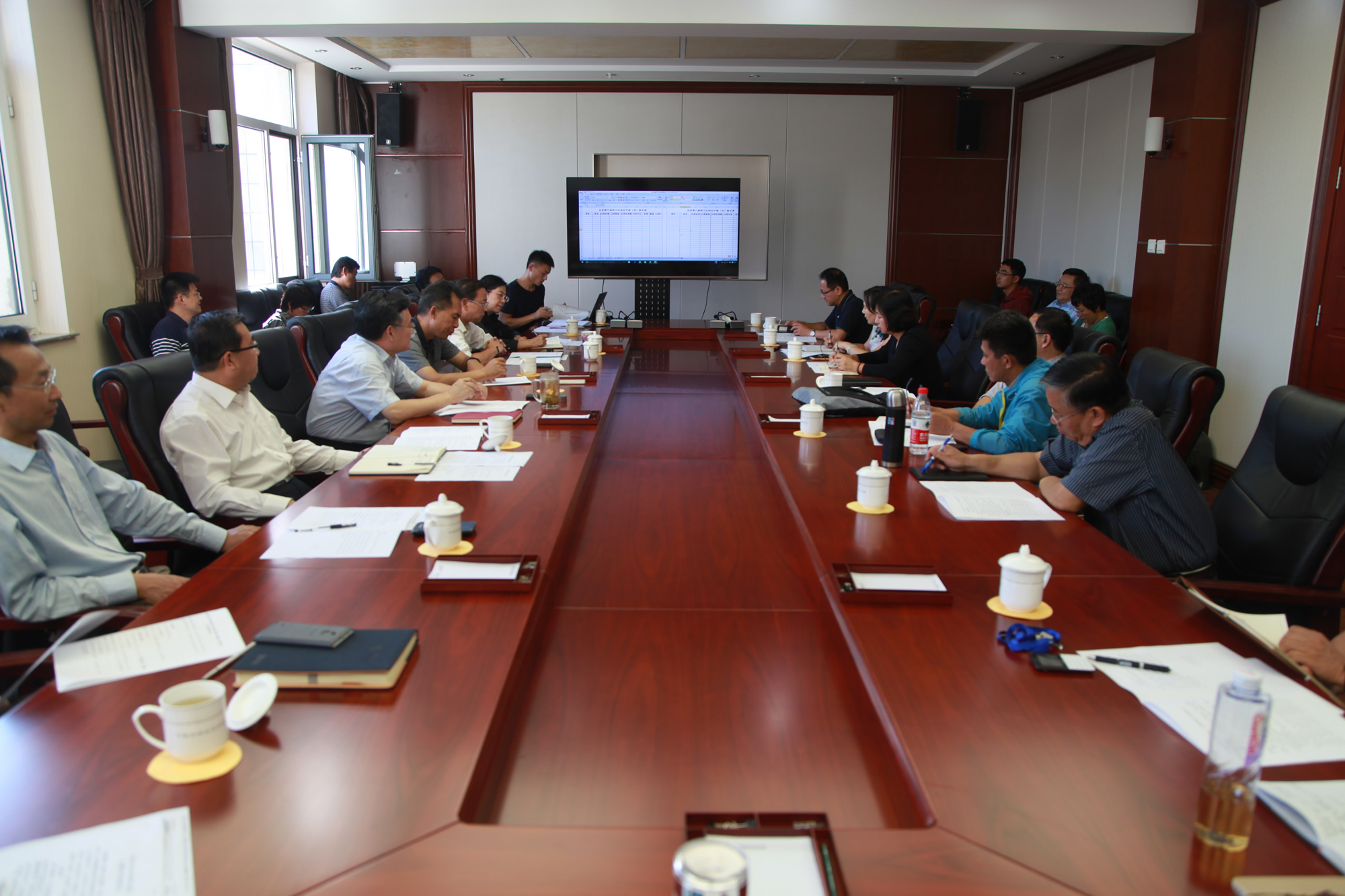学校召开承办全总机关第八届职工运动会筹备工作协调会