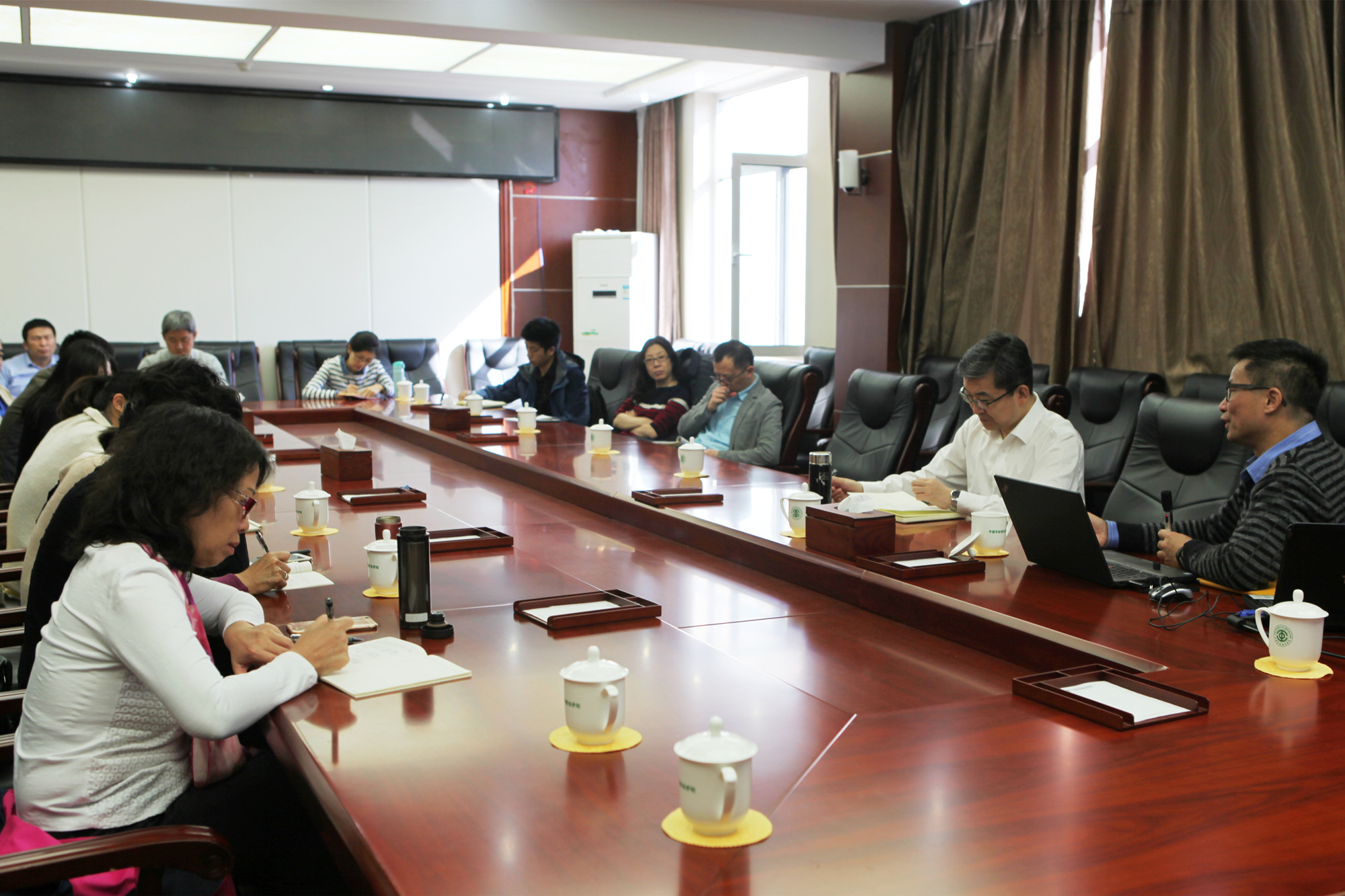 学校举办第十一场劳动关系•工会学术沙龙