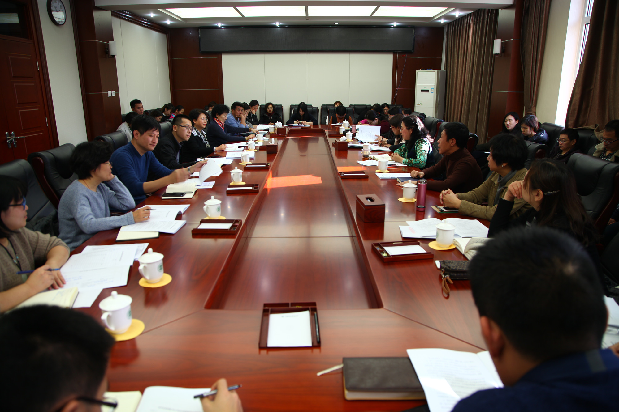 学校召开2019年基础经费预算申报工作会议