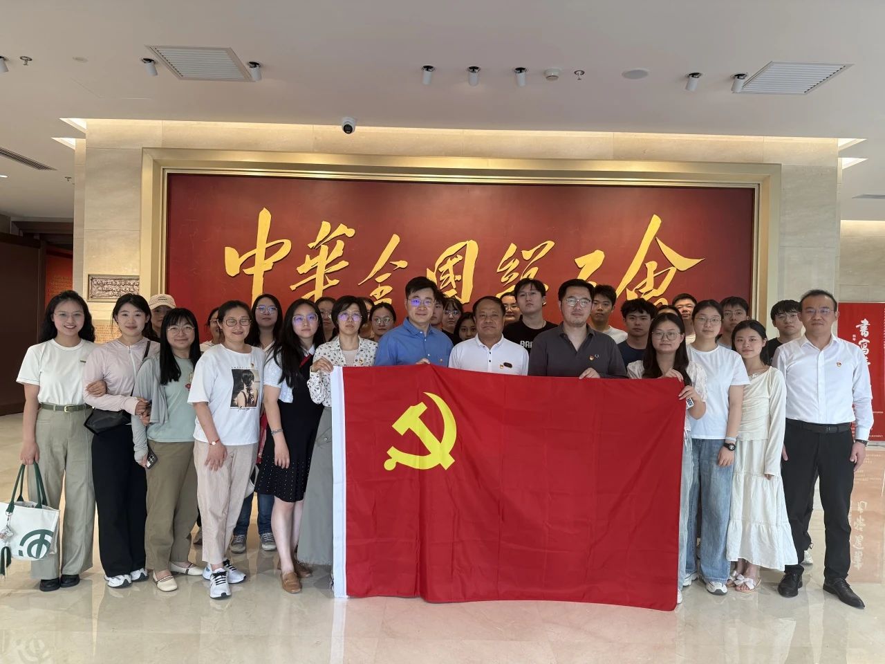 微信图片_20250618151020.jpg